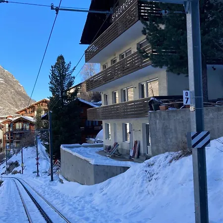 Apartment House St-george Cozy With Terrace And View On Village Of