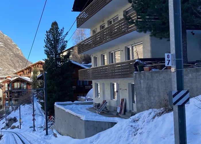 Apartment House St-george Cozy With Terrace And View On Village Of